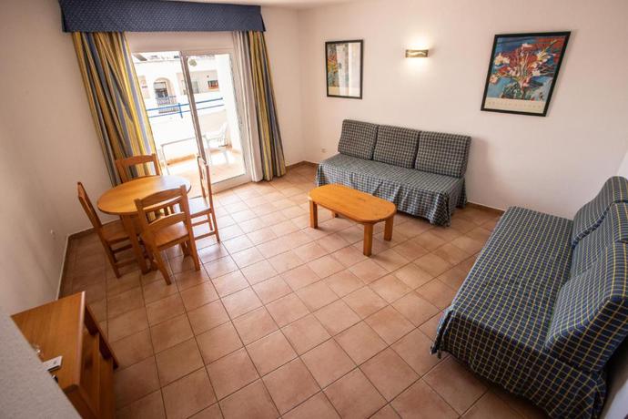 Imagen de la habitación del Aparthotel Mojacar Beach. Foto 9