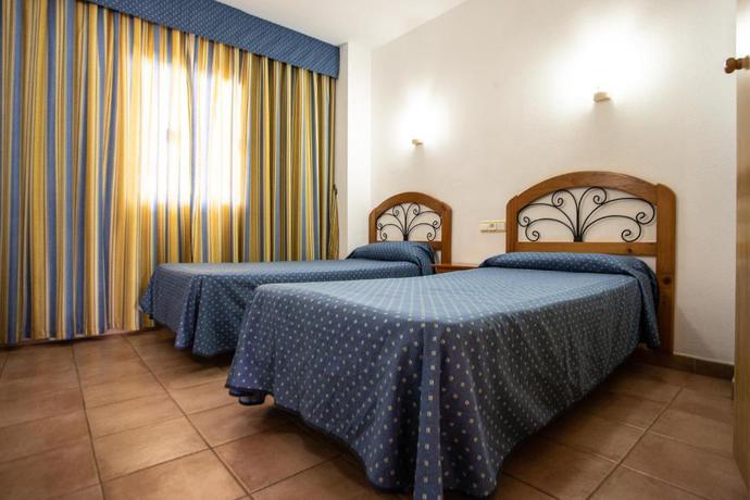 Imagen de la habitación del Aparthotel Mojacar Beach. Foto 14