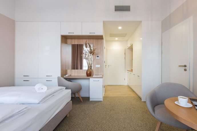 Imagen de la habitación del Aparthotel Molo Park. Foto 3