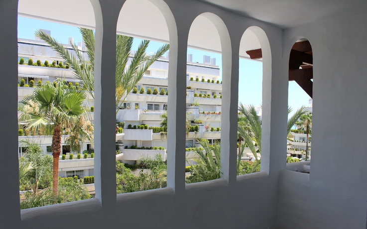 Imagen de los interiores del Aparthotel Monarque Sultan. Foto 9