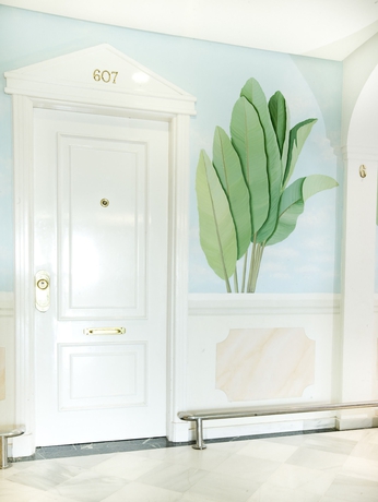 Imagen de los interiores del Aparthotel Monarque Sultan. Foto 10