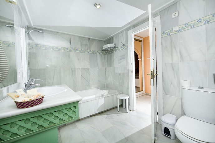 Imagen de la habitación del Aparthotel Monarque Sultan. Foto 5