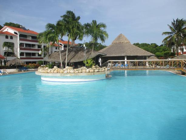 Imagen de la piscina del Aparthotel Monte Vista, Puerto Plata. Foto 10