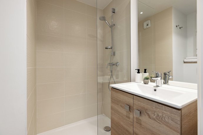 Imagen de la habitación del Aparthotel Montemp&ocirc; Bordeaux Lac. Foto 14