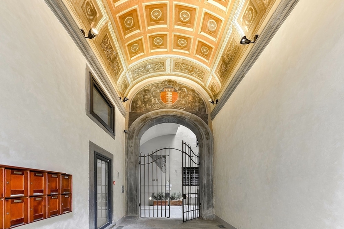 Imagen de los interiores del Aparthotel Msn Suites Palazzo Uguccioni. Foto 19