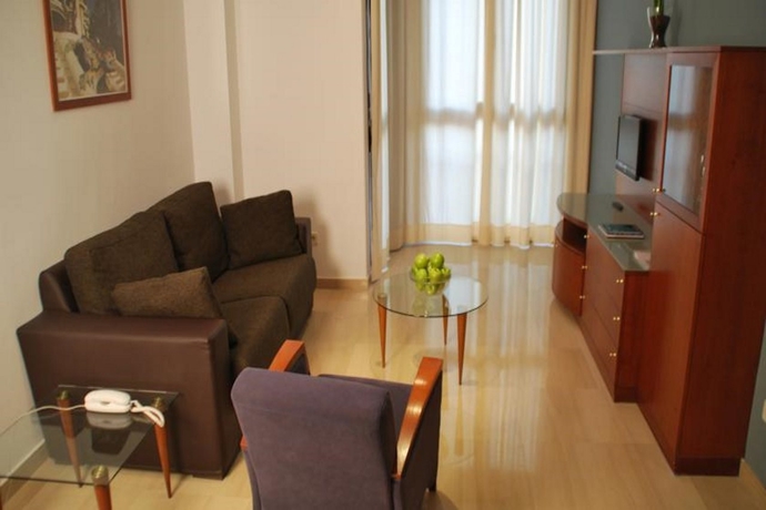 Imagen general del Aparthotel Napols. Foto 3