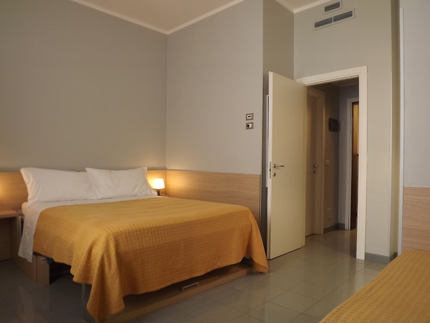 Imagen de la habitación del Aparthotel Navigli. Foto 2