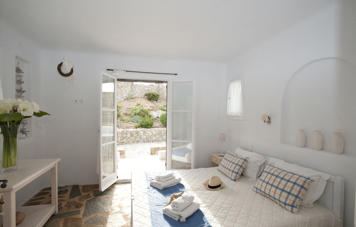 Imagen de la habitación del Aparthotel Navy Blue Suites. Foto 4