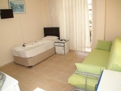Imagen de la habitación del Aparthotel Naz Garden. Foto 2