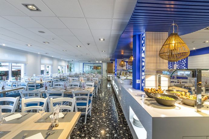 Imagen general del Aparthotel Neptuno Calella. Foto 10