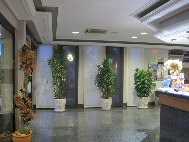 Imagen de los interiores del Aparthotel Nereida, Bahia San Antonio. Foto 11