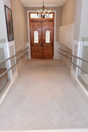 Imagen de los interiores del Aparthotel New Point Opera. Foto 20
