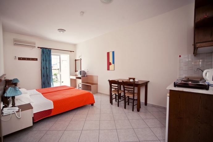 Imagen de la habitación del Aparthotel Niriides, Aspro. Foto 6