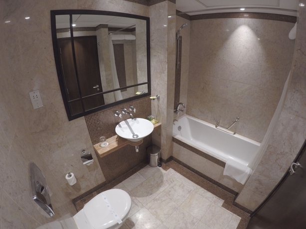Imagen de la habitación del Aparthotel Number One Tower Suites. Foto 5