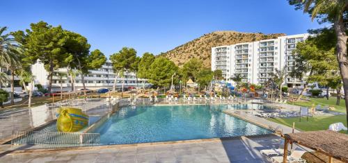 Imagen de la piscina del Aparthotel O7 Be Klub. Foto 11
