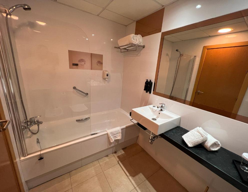 Imagen de la habitación del Aparthotel ON Family Islantilla. Foto 6