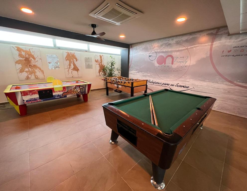 Imagen de los interiores del Aparthotel ON Family Islantilla. Foto 7