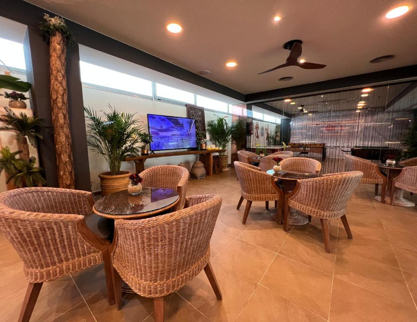 Imagen de los interiores del Aparthotel ON Family Islantilla. Foto 10