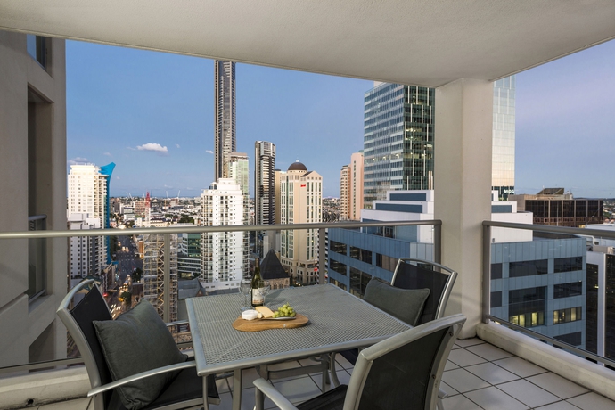 Imagen de la habitación del Aparthotel Oaks Brisbane Lexicon Suites. Foto 9