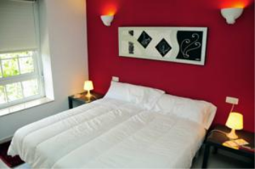Imagen general del Aparthotel Oca Nova Manzaneda. Foto 4