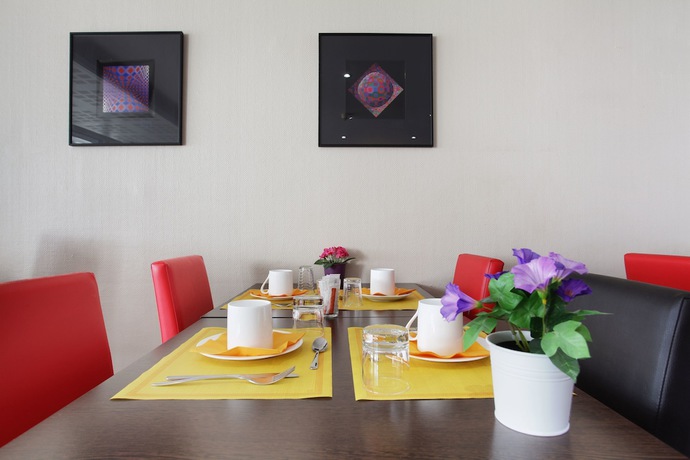 Imagen de la habitación del Aparthotel Odalys City Aix en Provence Le Clos de la Chartreuse. Foto 9