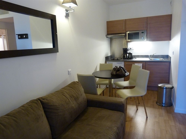 Imagen de los interiores del Aparthotel Odalys City - Monaco Les Hauts de la Principaut&eacute;. Foto 14