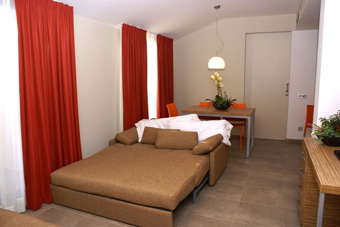 Imagen general del Aparthotel Odissea Park. Foto 4