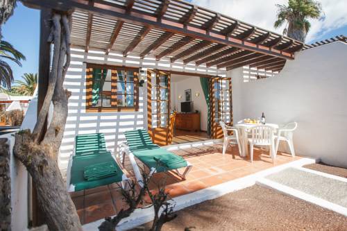 Imagen de la habitación del Aparthotel Ona Las Brisas. Foto 7