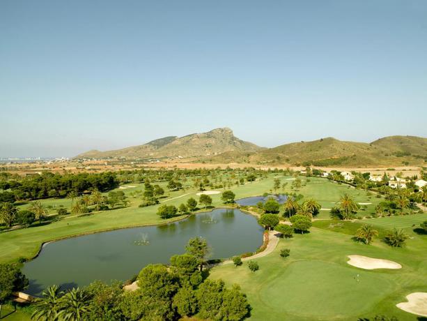 Imagen general del Aparthotel Ona Lomas Village - La Manga Club. Foto 9