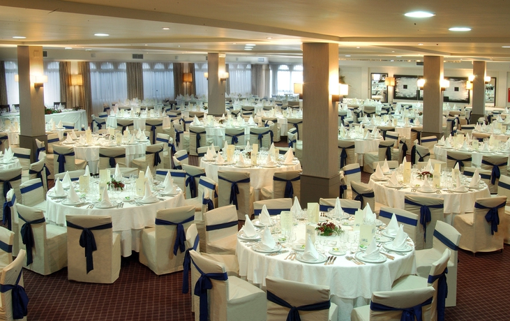 Imagen de los interiores del Aparthotel Ona Marinas de Nerja. Foto 15