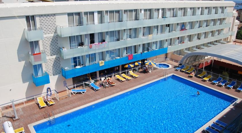 Imagen general del Aparthotel Ona Palam&oacute;s. Foto 9