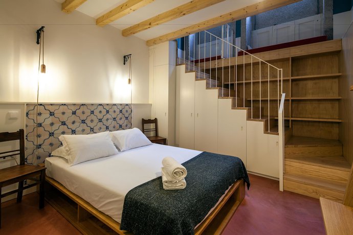 Imagen de la habitación del Aparthotel Oporto Alves da Veiga. Foto 3