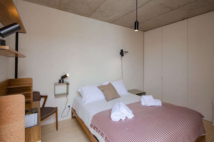 Imagen de la habitación del Aparthotel Oporto Anselmo. Foto 5