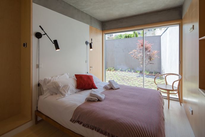 Imagen de la habitación del Aparthotel Oporto Anselmo. Foto 10