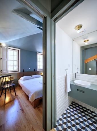 Imagen de la habitación del Aparthotel Oporto Batalha. Foto 9