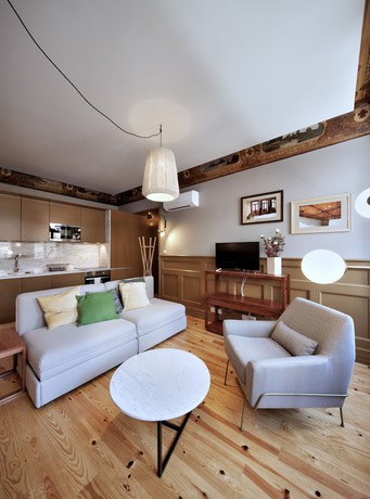Imagen de la habitación del Aparthotel Oporto Batalha. Foto 14