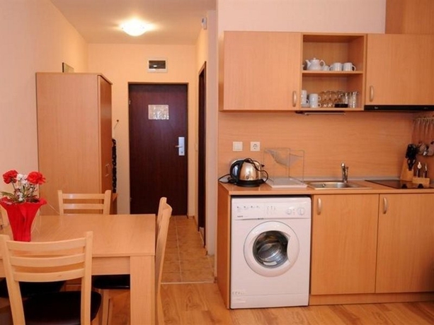 Imagen general del Aparthotel Orbilux. Foto 10