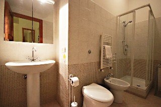 Imagen de los interiores del Aparthotel Ota Trevi Fountain Suite. Foto 9
