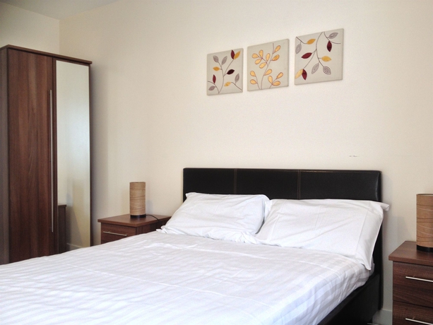 Imagen general del Aparthotel Oyo Arinza Apartments, Liverpool. Foto 1