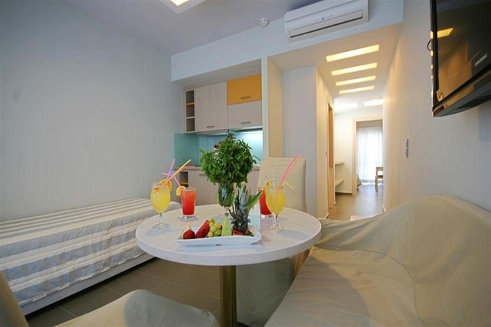 Imagen general del Aparthotel Palm Beach Apartments - Studio. Foto 1