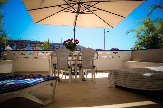 Imagen general del Aparthotel Palm Suites (formerly Calypso Oasis). Foto 15