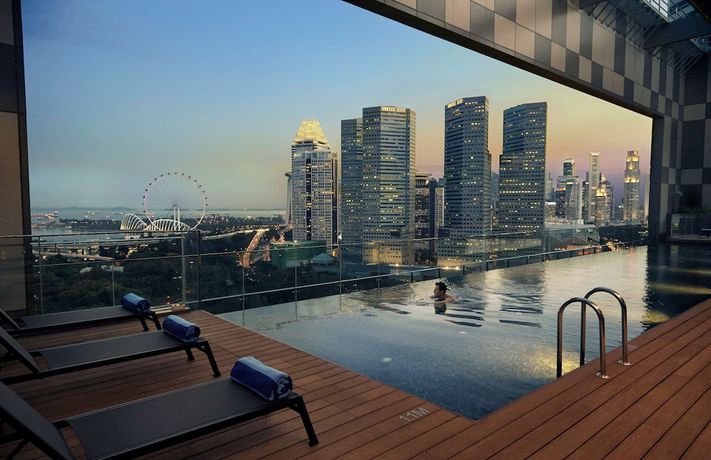 Imagen de la piscina del Aparthotel Pan Pacific Serviced Suites Beach Road, Singapore (sg Clean). Foto 17