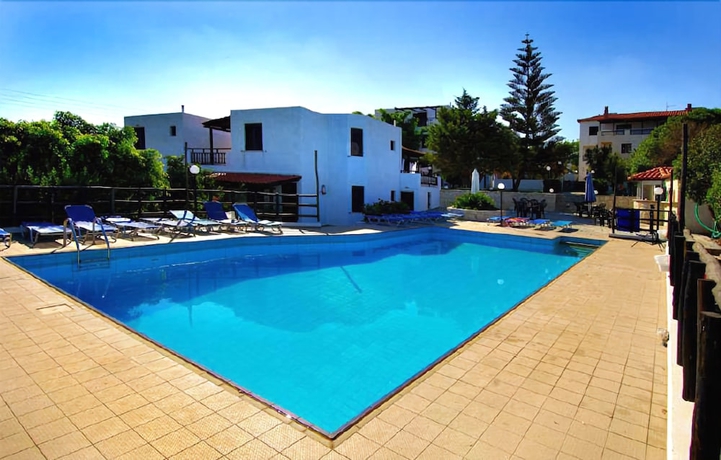 Imagen de la piscina del Aparthotel Panorama-Seaview Studios & Apartments. Foto 18