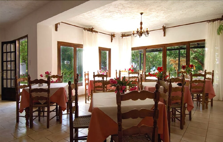Imagen del bar/restaurante del Aparthotel Panorama-Seaview Studios & Apartments. Foto 2