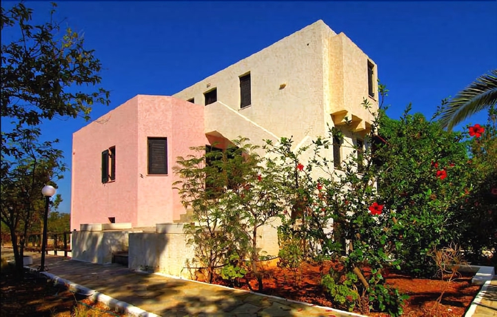 Imagen de los exteriores del Aparthotel Panorama-Seaview Studios & Apartments. Foto 16