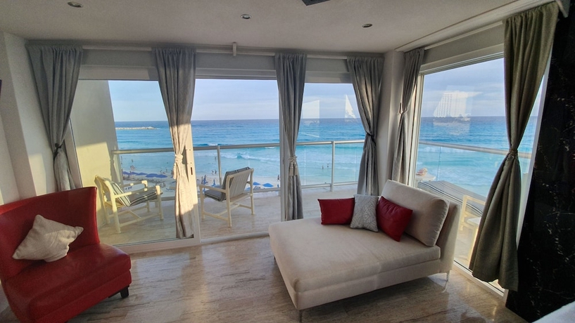 Imagen de la habitación del Aparthotel Paradise Beachfront and Nightlife Heart. Foto 5