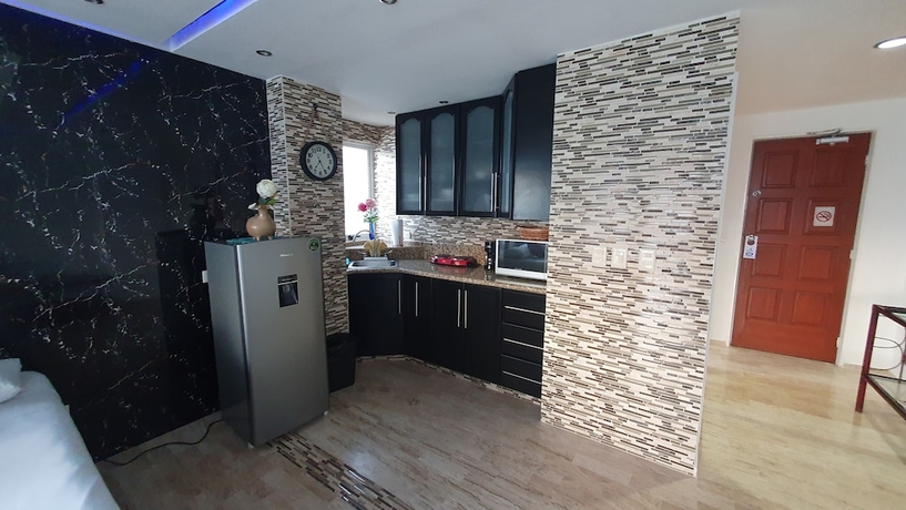 Imagen de la habitación del Aparthotel Paradise Beachfront and Nightlife Heart. Foto 17