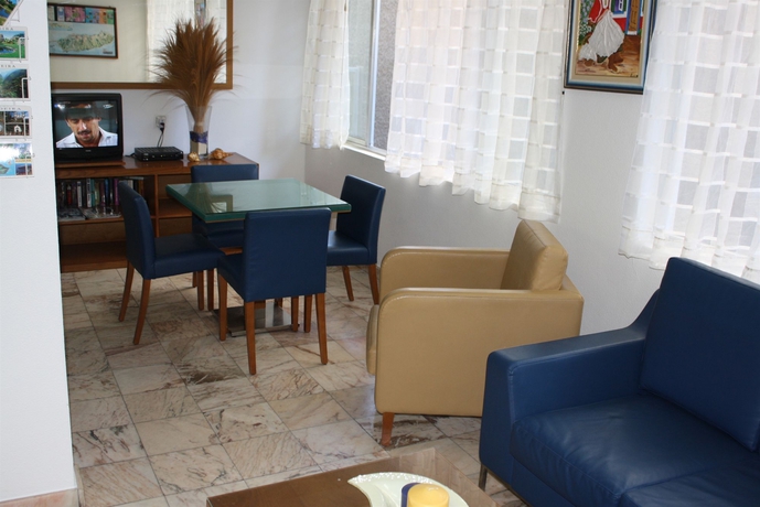 Imagen de los interiores del Aparthotel Para&iacute;so - Touristic Apartments. Foto 14