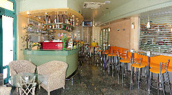 Imagen del bar/restaurante del Aparthotel Park Osejava. Foto 2