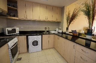 Imagen de la habitación del Aparthotel Parkside Suites. Foto 17